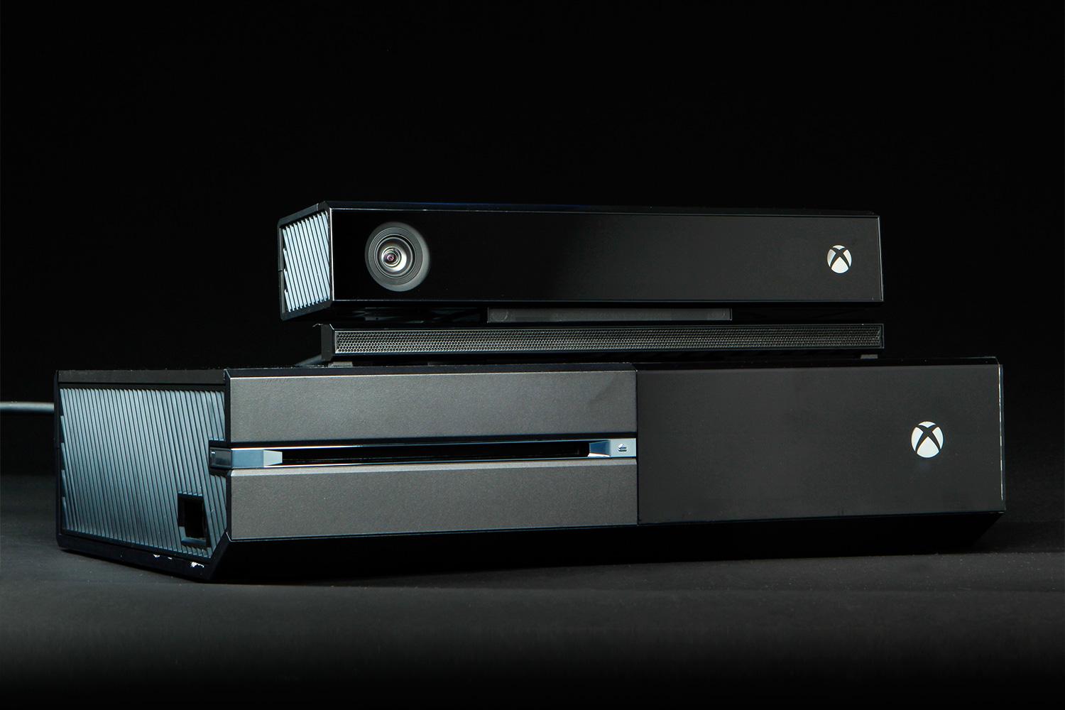 Imagen que muestra una Xbox One y Kinect