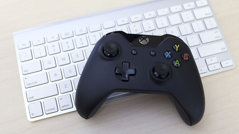 Phil Spencer confirma el soporte para ratón y teclado en Xbox One
