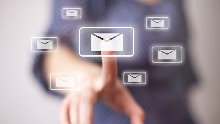 La redacción inteligente llega a Outlook.com