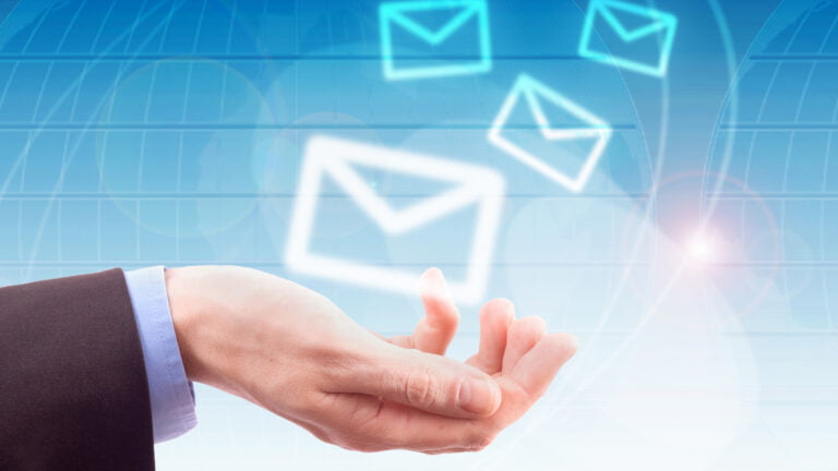 Correo y Calendario incorpora el tema oscuro al resto de la app