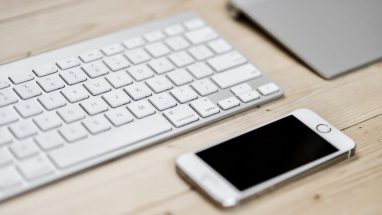 La app Tu Teléfono ya permite gestionar los SMS de nuestro smartphone