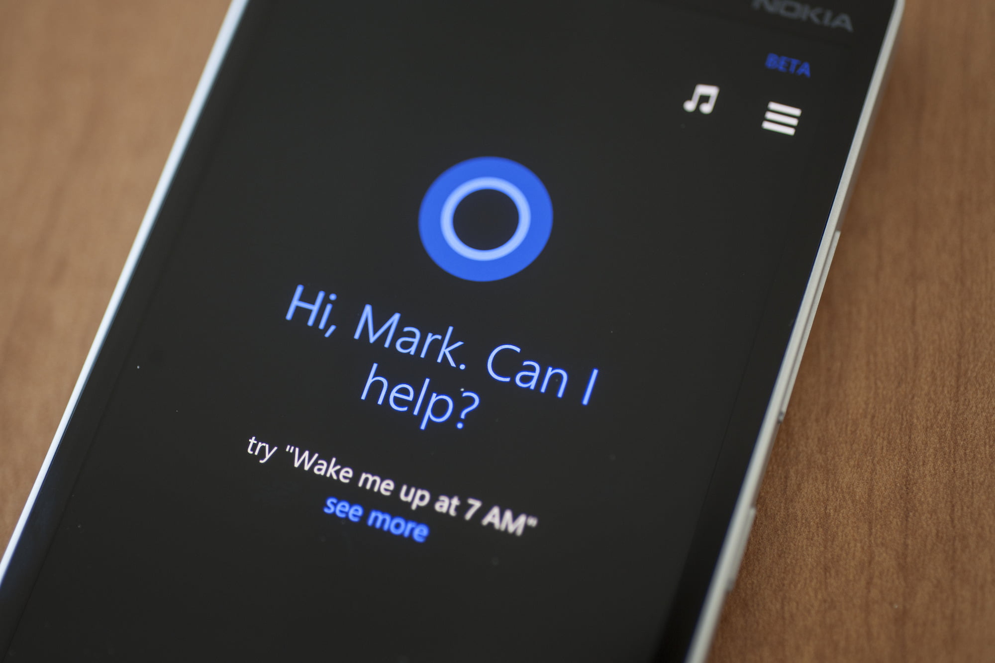 Lumia Icon con Cortana activado