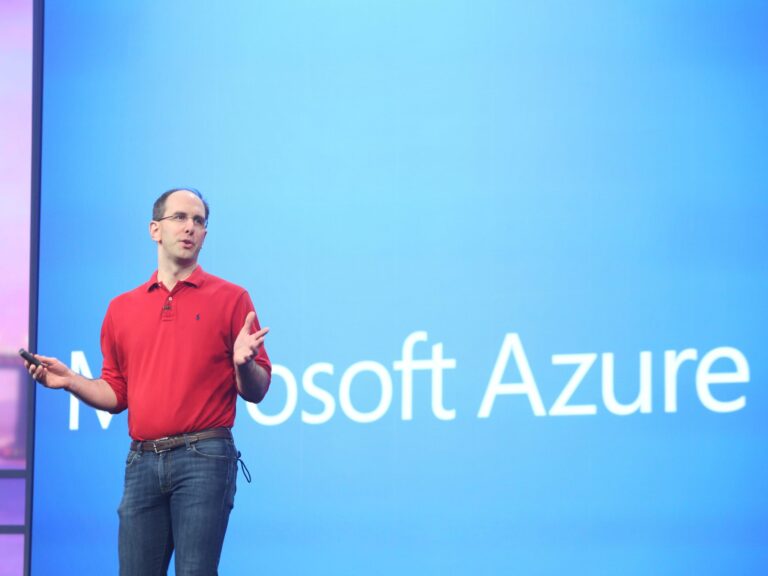Red Hat OpenShift, un gran acuerdo entre Red Hat y Microsoft Red Hat OpenShift, un gran acuerdo entre Red Hat y Microsoft