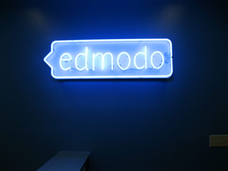 Edmodo se suma a OneNote para la Educación