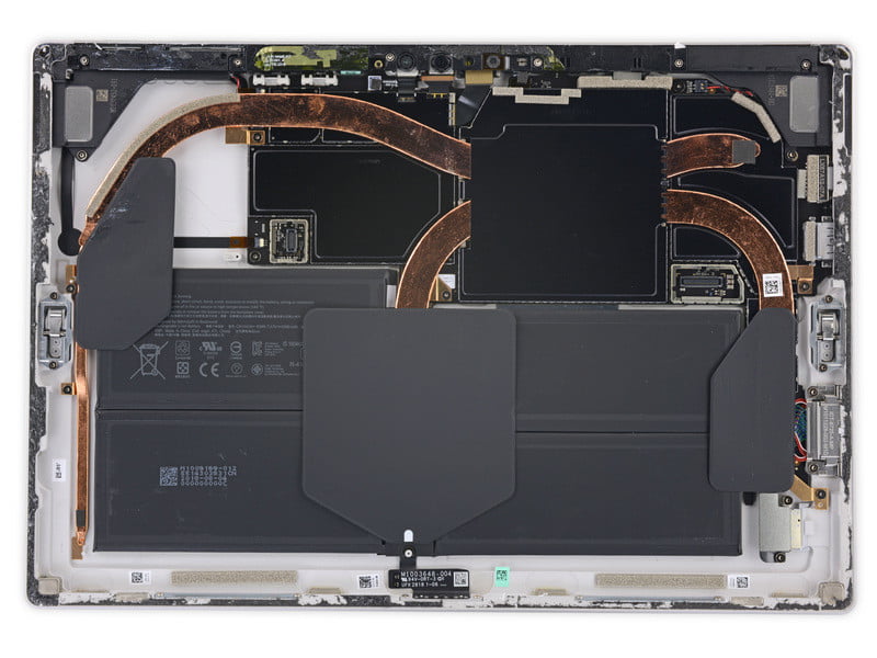 Surface Pro 6 desmontada
