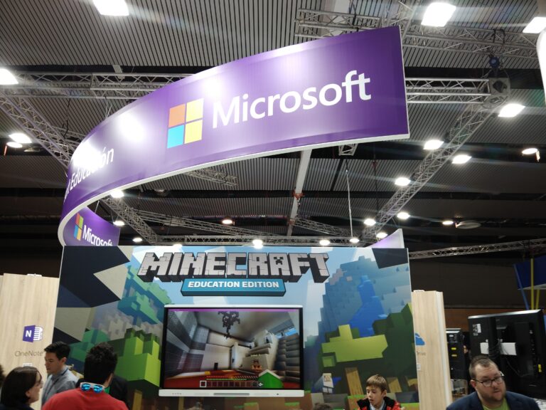 Microsoft presenta el nuevo Classroom Pen 2 durante el BettFest