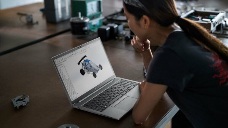 HP renueva su gama de portátiles EliteBook y Zbook Firefly