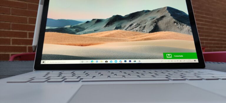 El próximo Surface Book 4 podría inspirarse en el Apple Magic Keyboard