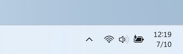 Vemos la bandeja del sistema simplificada con los datos del formulario y la hora abreviados y sin el icono de la campana de notificaciones