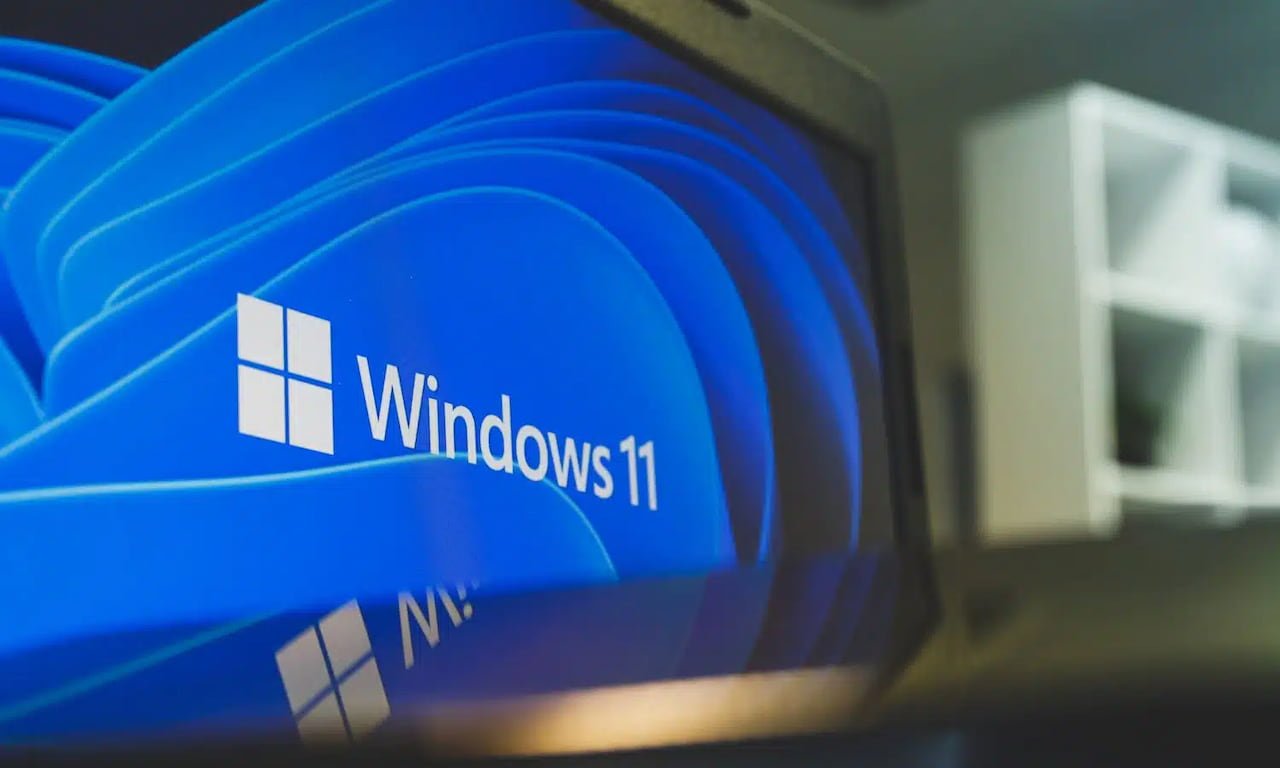 Microsoft corrige el error de la barra de tareas en Windows 11