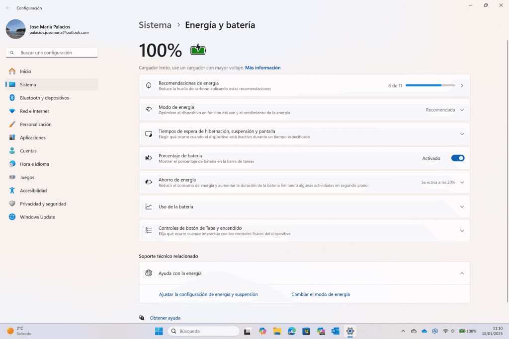 El porcentaje de batería, el cambio de icono y demás.