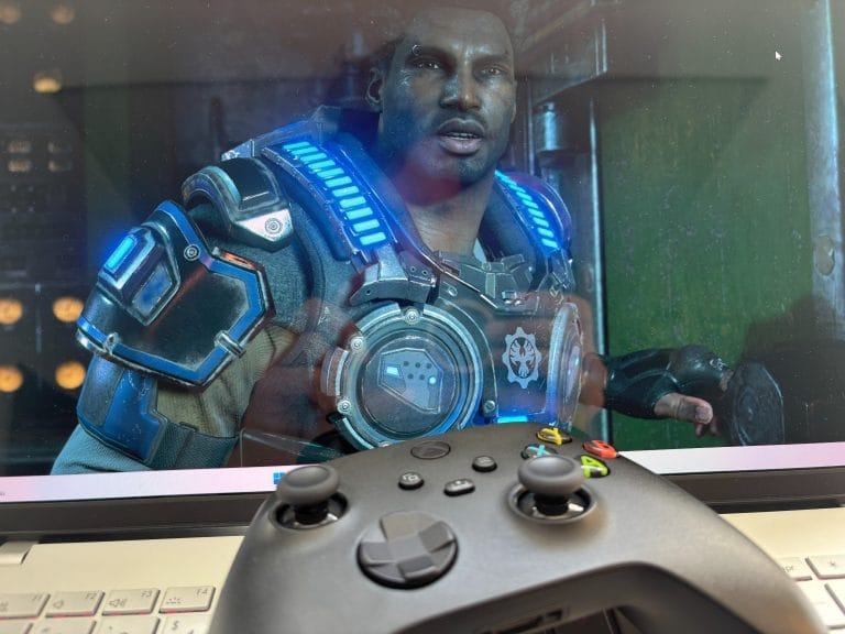 La experiencia de jugar en Windows 11 con el Snapdragon X Elite