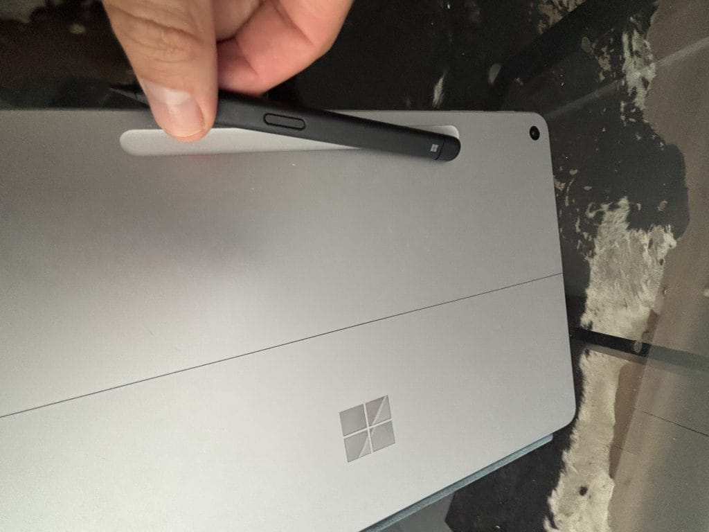 El lápiz en el Surface Pro de 12"