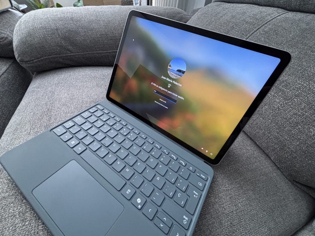 El diseño de la Surface Pro de 12"