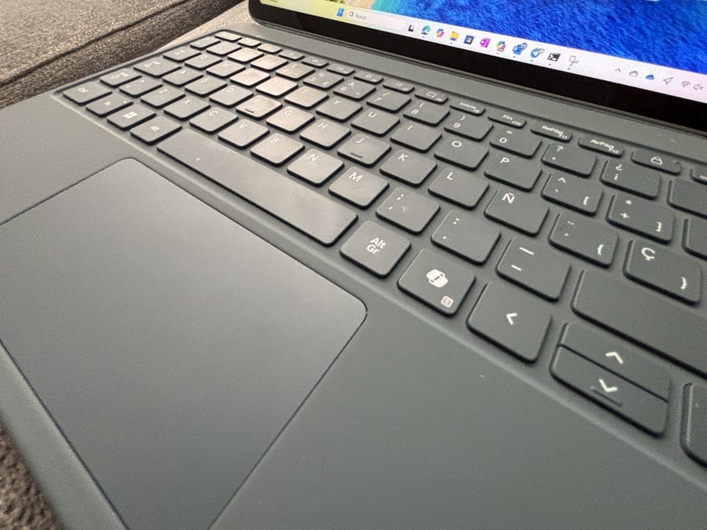 El teclado sin Alcántara en la Surface Pro de 12"