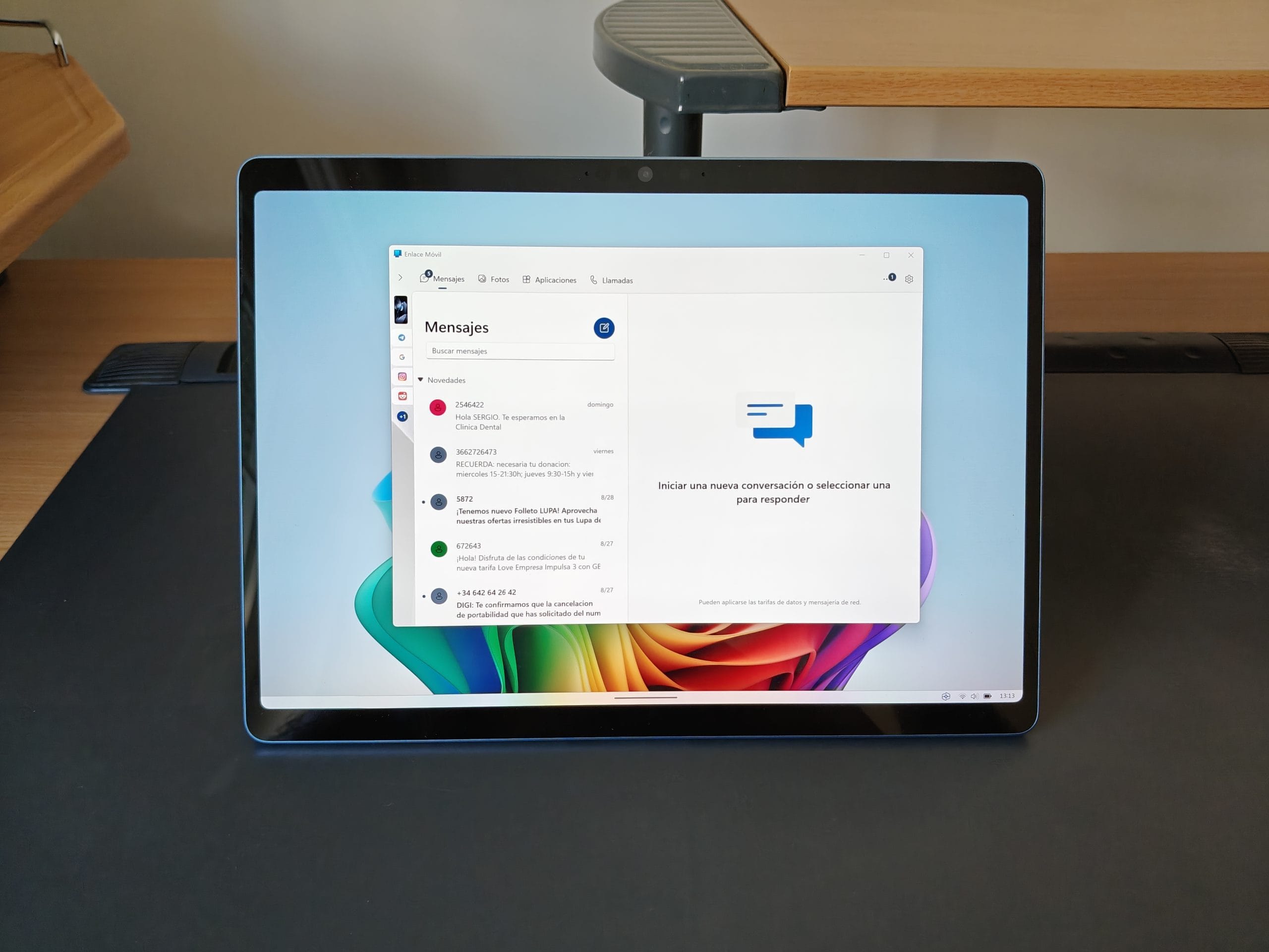 App de enlace a Windows en una Surface Pro 11